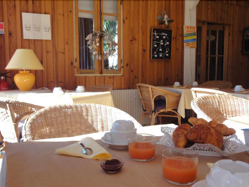 Hotel Le Grain De Sable Арес Экстерьер фото