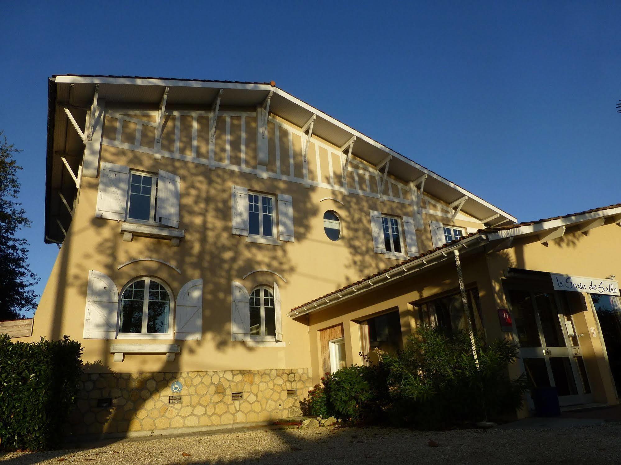 Hotel Le Grain De Sable Арес Экстерьер фото